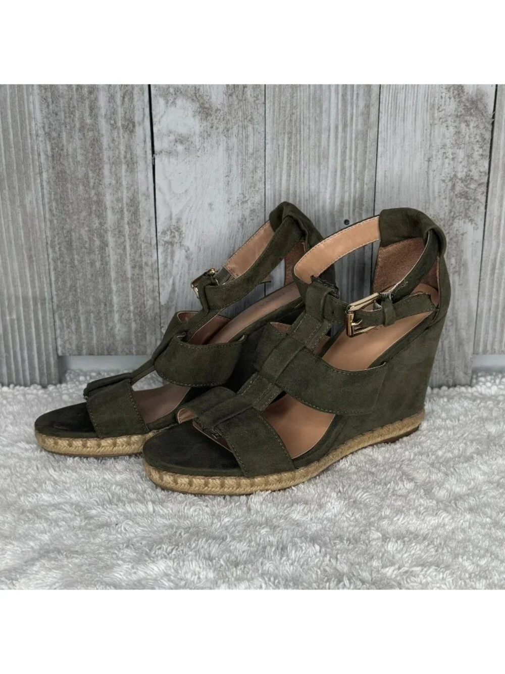 Merona Olive Green Wedge Sandals 6